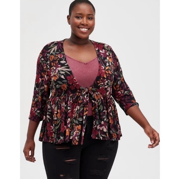 NWT Torrid Black Floral Print Tie Front Babydoll Jacket - Picture 1 of 8